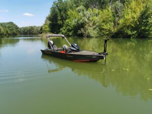 Metal V-King Pro Guide Yamaha 115 SHO