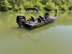 Metal V-King Pro Guide Yamaha 115 SHO