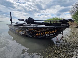 Zander Craft Epropulsion Spirit 1.0, Garmin Force Pro