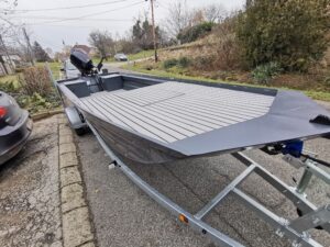 Bass Boat 5,2x1,25xx1,7 m