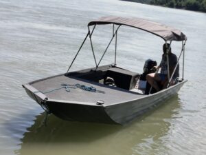 Bass Boat 5,8x1,5x1,9x0,53