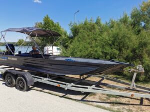 Bass Boat 5,8x1,5x1,9x0,53